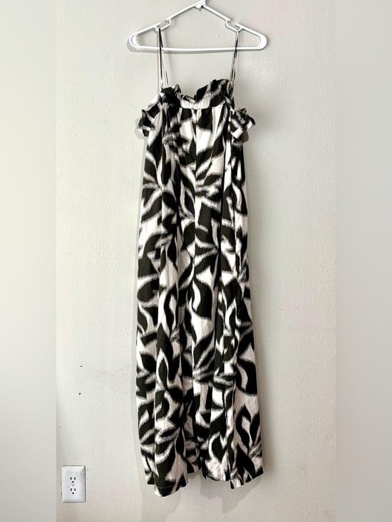 Banana Republic Pants - Banana Republic Black and White Off-Shoulder Wide-Leg Jumpsuit Pockets Size L